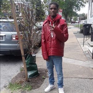 Meet your Posher, Mike Not for sale!!